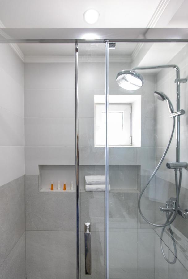 Imedio Velvet Aviatiei * Bucharest